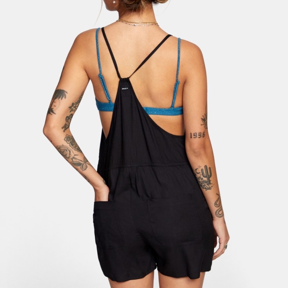 🔥🔥RVCA - LAIDBACK ROMPER🔥🔥